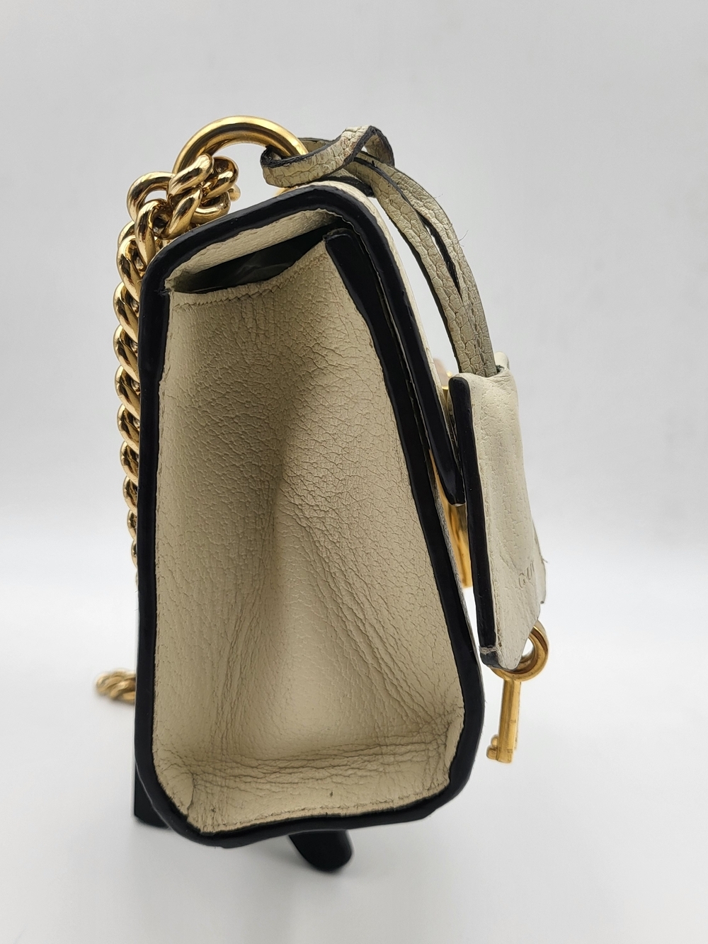 GUCCI Grained Calfskin Bee Star Small Padlock Shoulder Bag White..Authentic.. - Picture 3 of 16